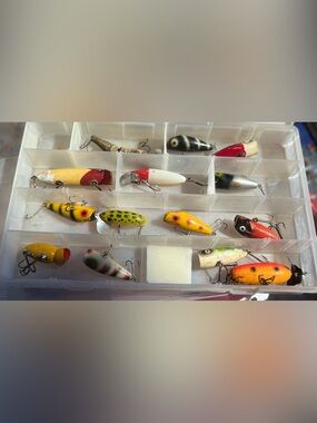 44 fishing lures mostly vintage wood